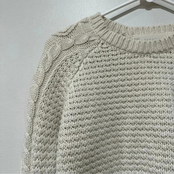 🎉 Zara cream cable knit sweater - Picture 3 of 7